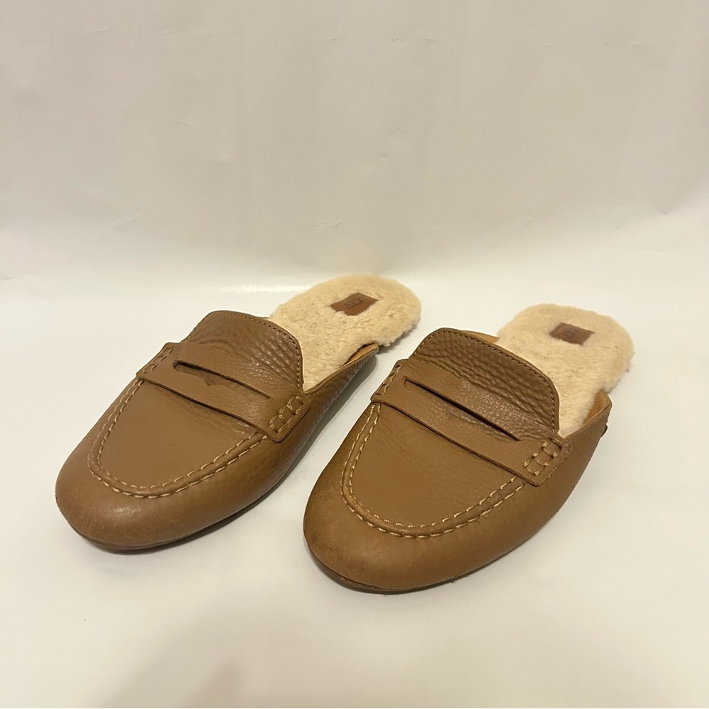 Ugg Shaine shearling mules